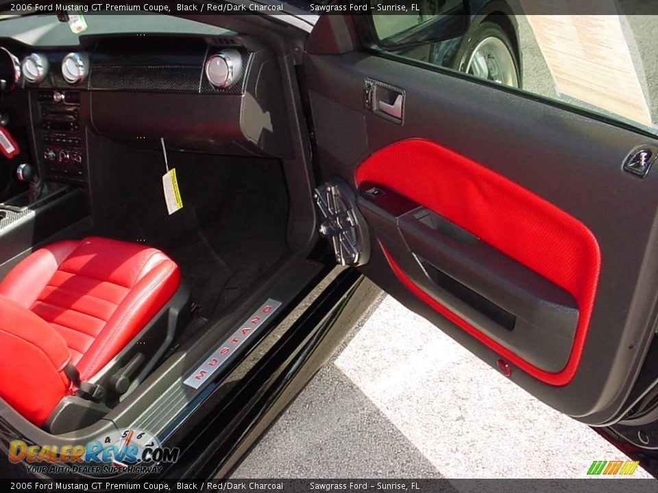 2006 Ford Mustang GT Premium Coupe Black / Red/Dark Charcoal Photo #20