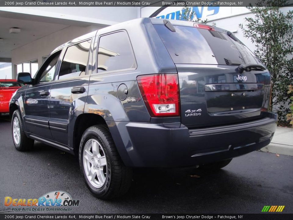 2006 Jeep Grand Cherokee Laredo 4x4 Midnight Blue Pearl / Medium Slate Gray Photo #4