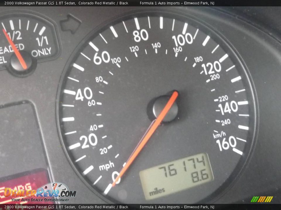 2000 Volkswagen Passat GLS 1.8T Sedan Colorado Red Metallic / Black Photo #21