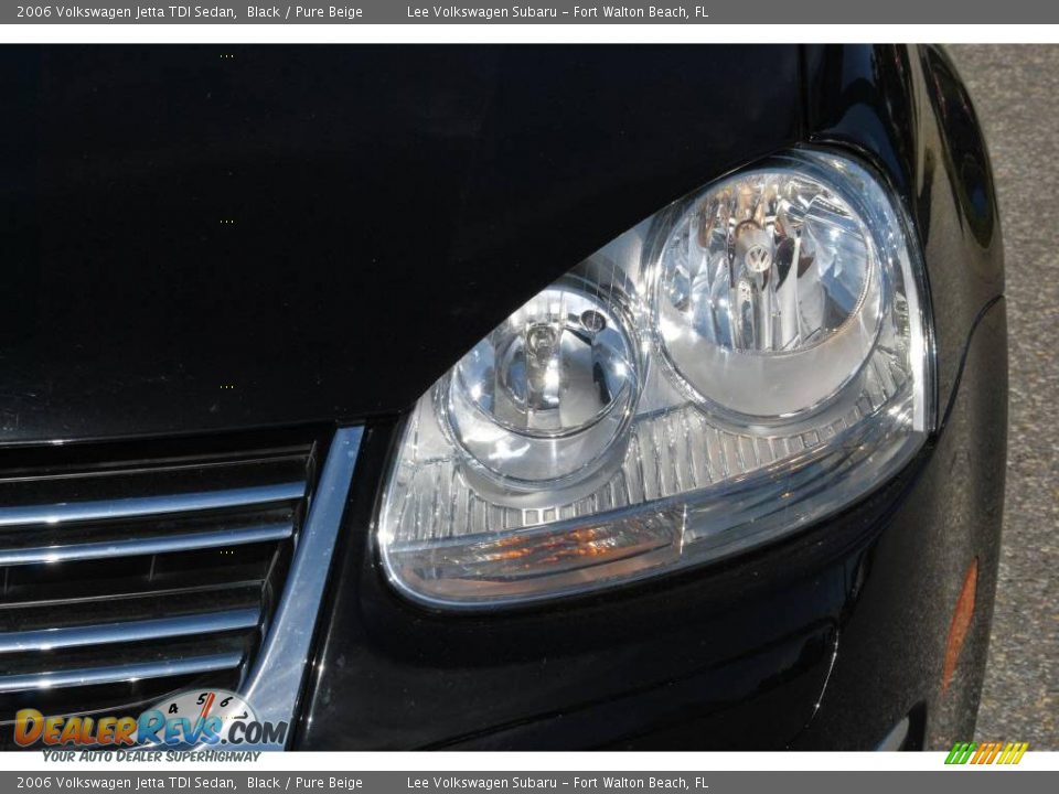 2006 Volkswagen Jetta TDI Sedan Black / Pure Beige Photo #9