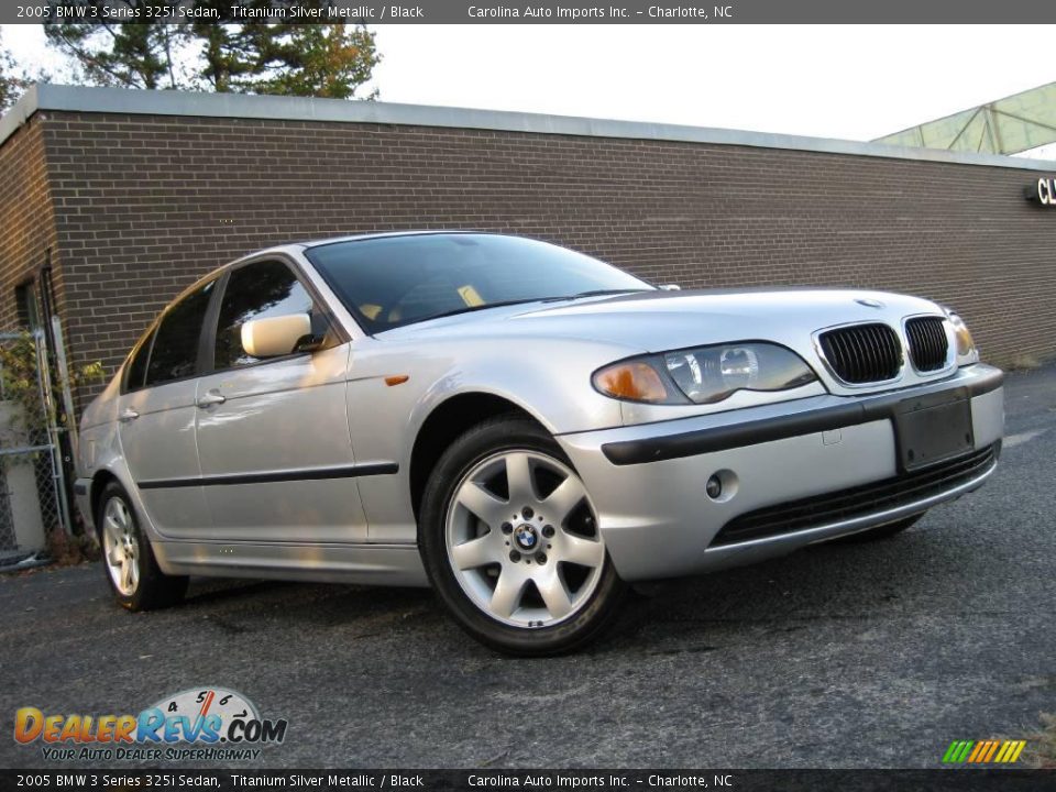 2005 BMW 3 Series 325i Sedan Titanium Silver Metallic / Black Photo #2