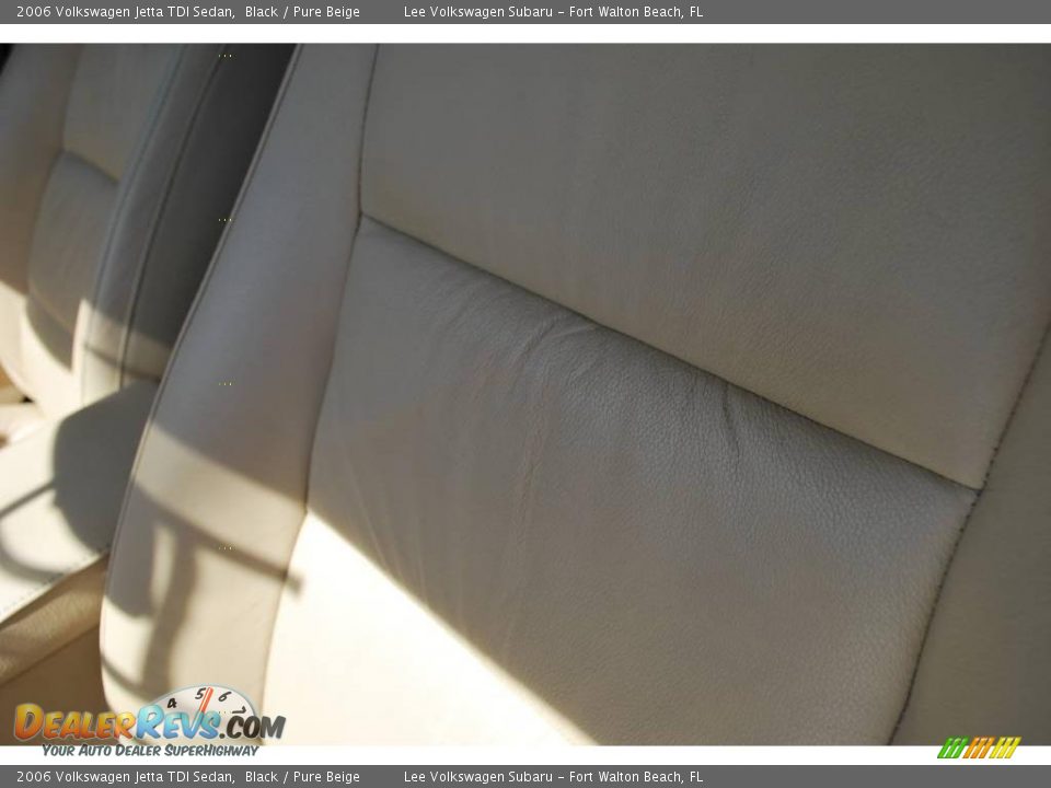 2006 Volkswagen Jetta TDI Sedan Black / Pure Beige Photo #15