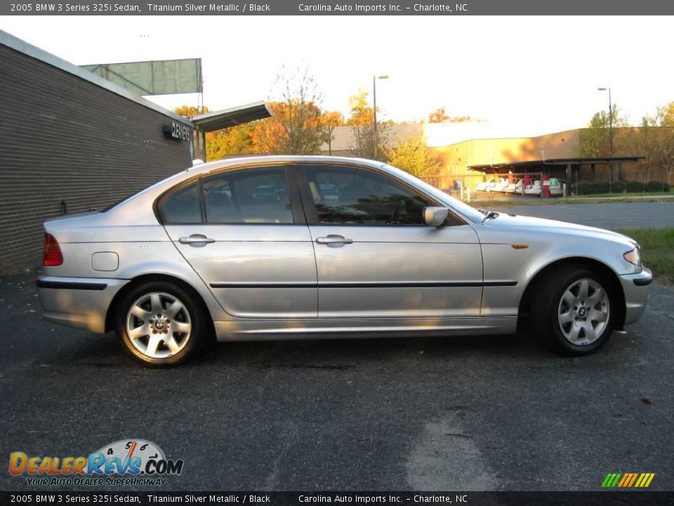 2005 BMW 3 Series 325i Sedan Titanium Silver Metallic / Black Photo #9