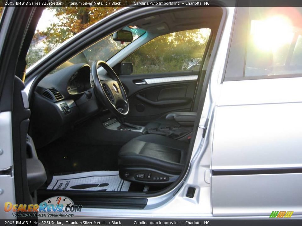 2005 BMW 3 Series 325i Sedan Titanium Silver Metallic / Black Photo #14