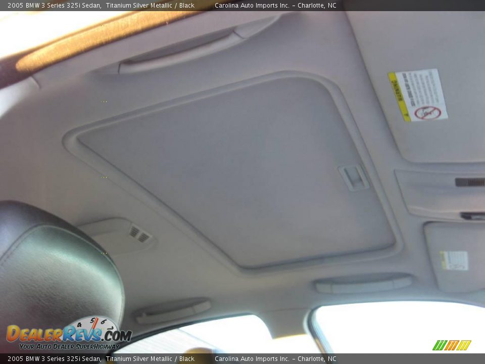 2005 BMW 3 Series 325i Sedan Titanium Silver Metallic / Black Photo #22