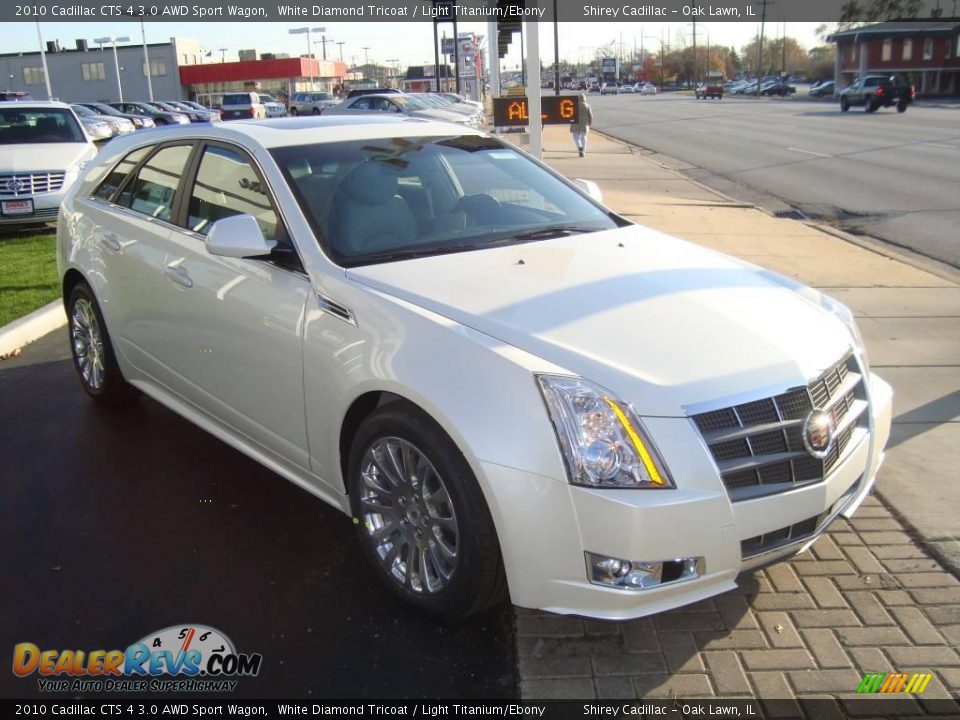 2010 Cadillac CTS 4 3.0 AWD Sport Wagon White Diamond Tricoat / Light Titanium/Ebony Photo #3