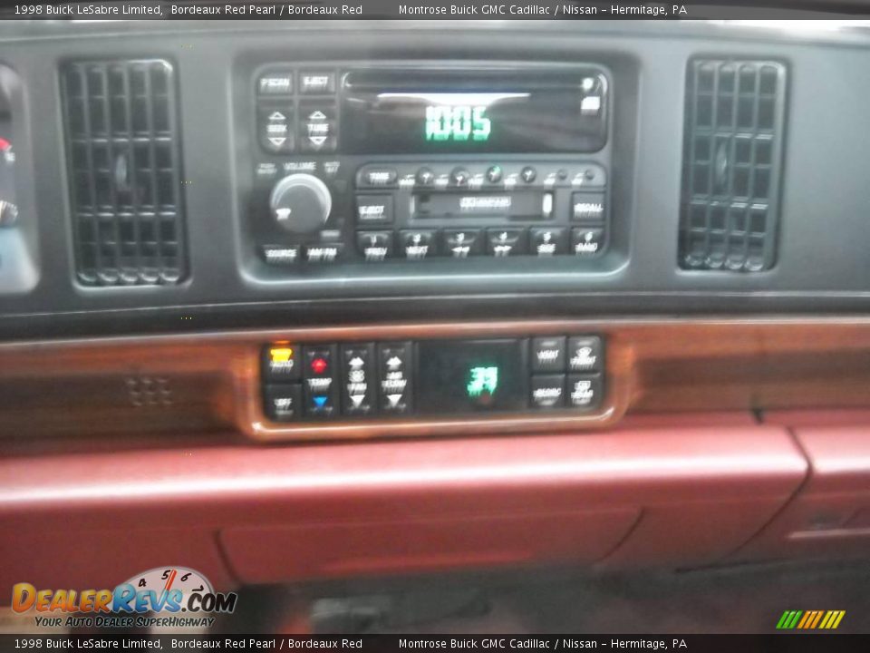 1998 Buick LeSabre Limited Bordeaux Red Pearl / Bordeaux Red Photo #27