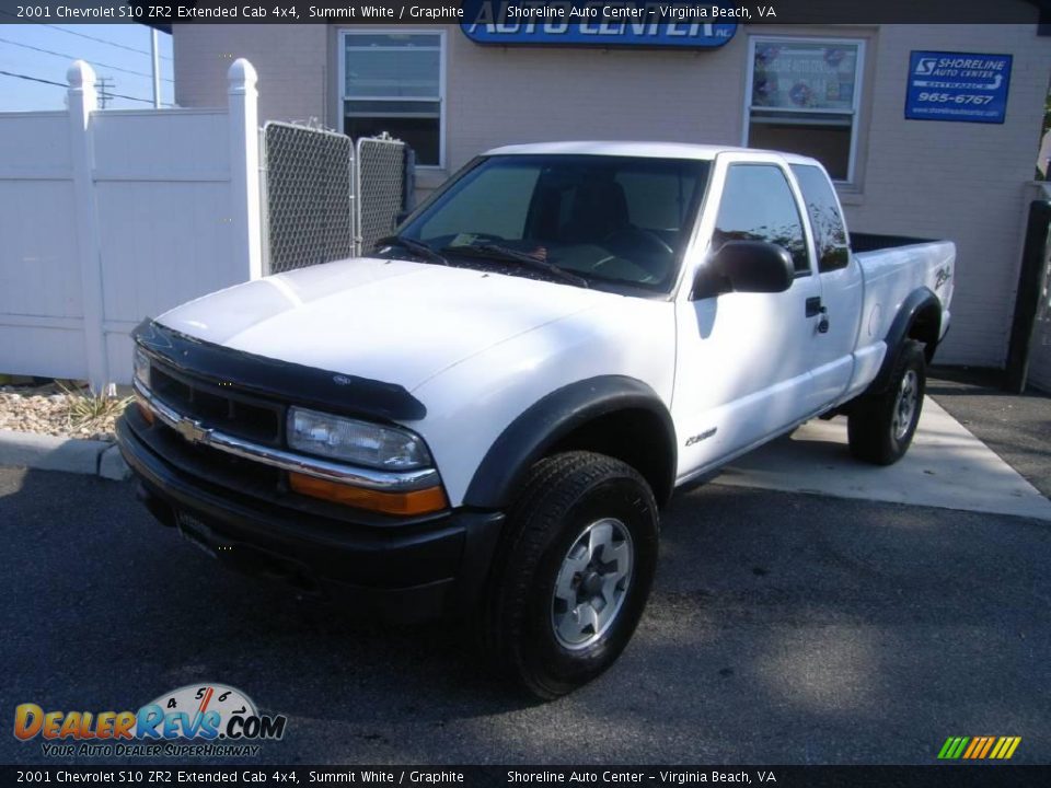 2001 Chevrolet S10 ZR2 Extended Cab 4x4 Summit White / Graphite Photo #3