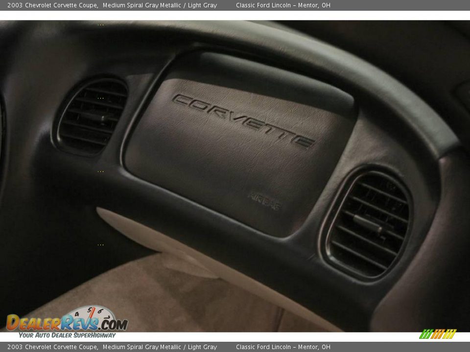 2003 Chevrolet Corvette Coupe Medium Spiral Gray Metallic / Light Gray Photo #19