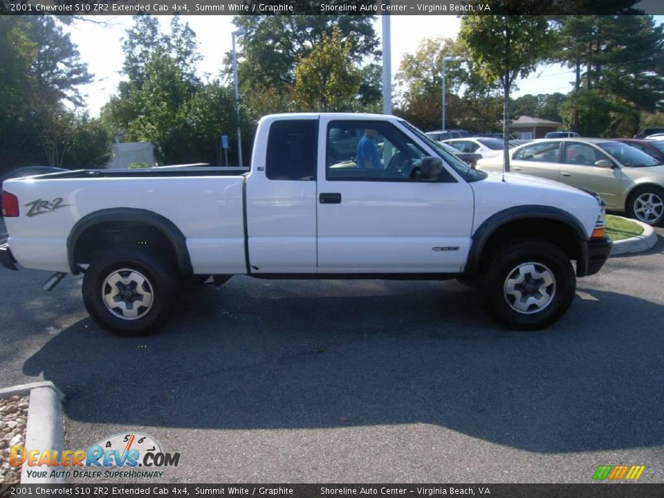 2001 Chevrolet S10 ZR2 Extended Cab 4x4 Summit White / Graphite Photo #9