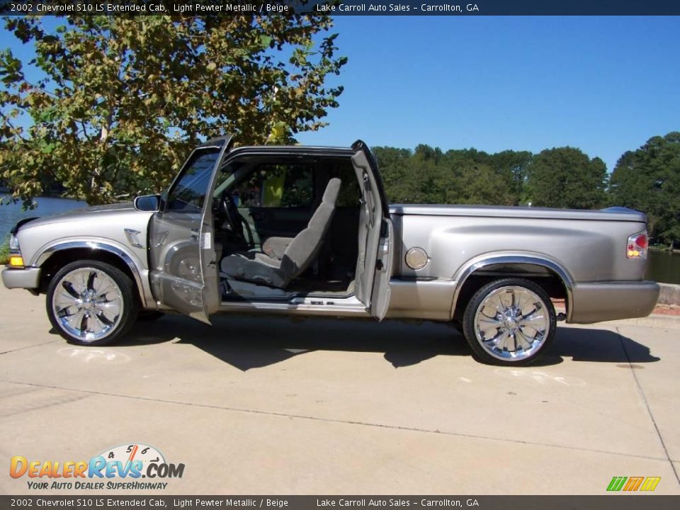 2002 Chevrolet S10 LS Extended Cab Light Pewter Metallic / Beige Photo #6