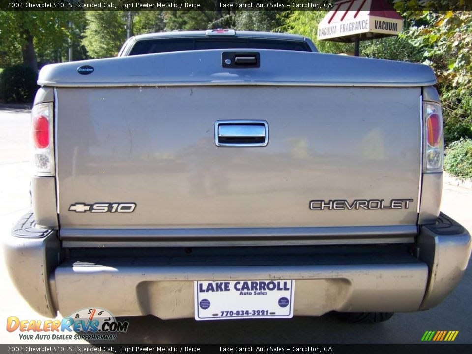 2002 Chevrolet S10 LS Extended Cab Light Pewter Metallic / Beige Photo #7