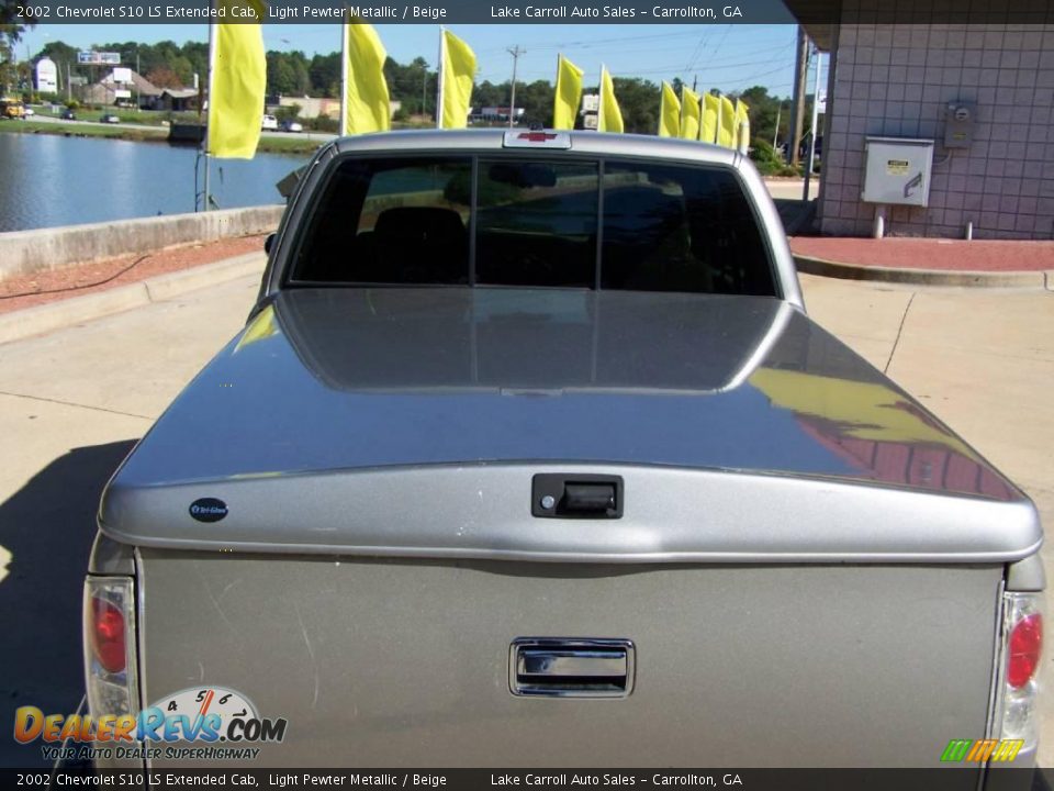 2002 Chevrolet S10 LS Extended Cab Light Pewter Metallic / Beige Photo #11