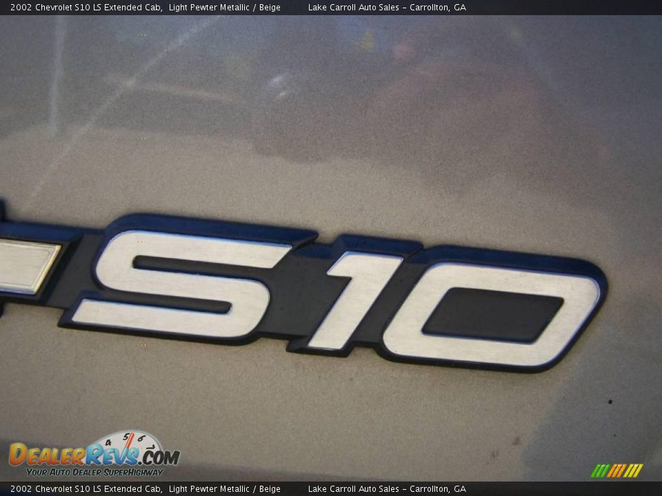 2002 Chevrolet S10 LS Extended Cab Light Pewter Metallic / Beige Photo #14