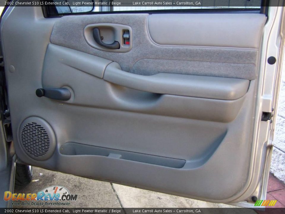 2002 Chevrolet S10 LS Extended Cab Light Pewter Metallic / Beige Photo #26