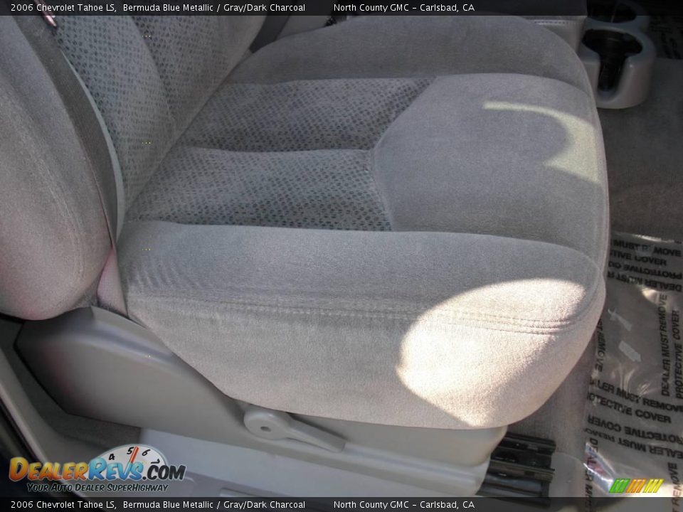 2006 Chevrolet Tahoe LS Bermuda Blue Metallic / Gray/Dark Charcoal Photo #25