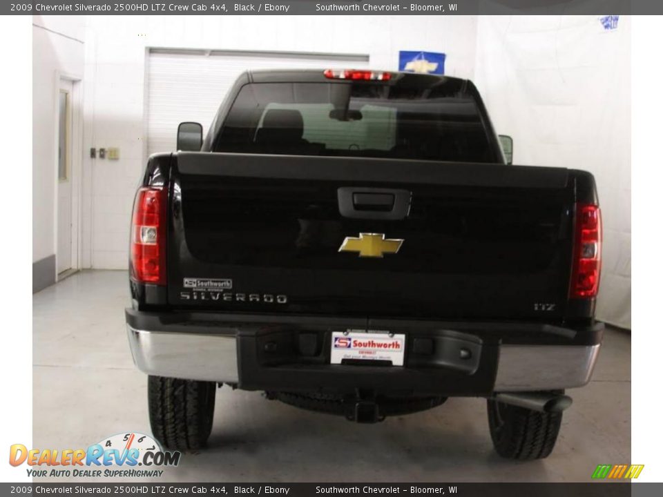 2009 Chevrolet Silverado 2500HD LTZ Crew Cab 4x4 Black / Ebony Photo #3