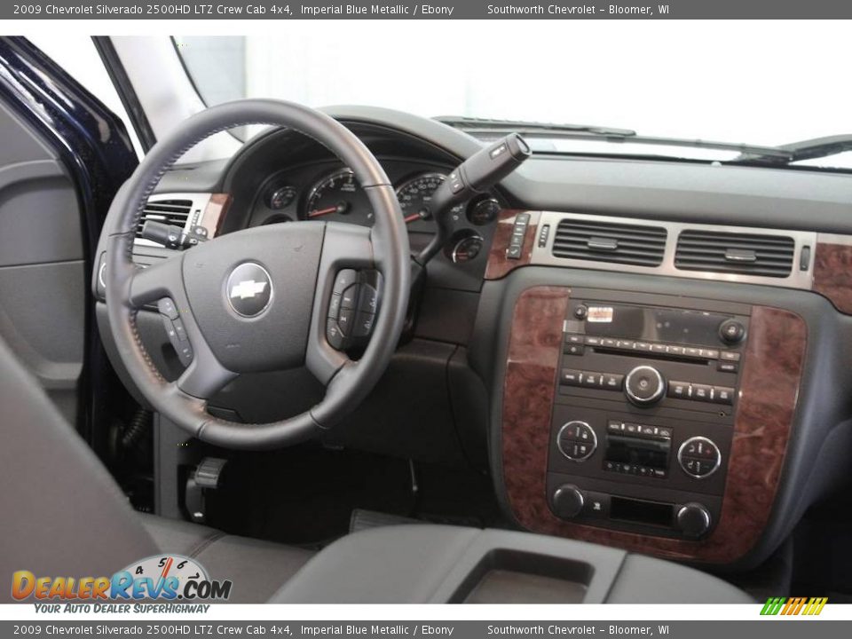 2009 Chevrolet Silverado 2500HD LTZ Crew Cab 4x4 Imperial Blue Metallic / Ebony Photo #6