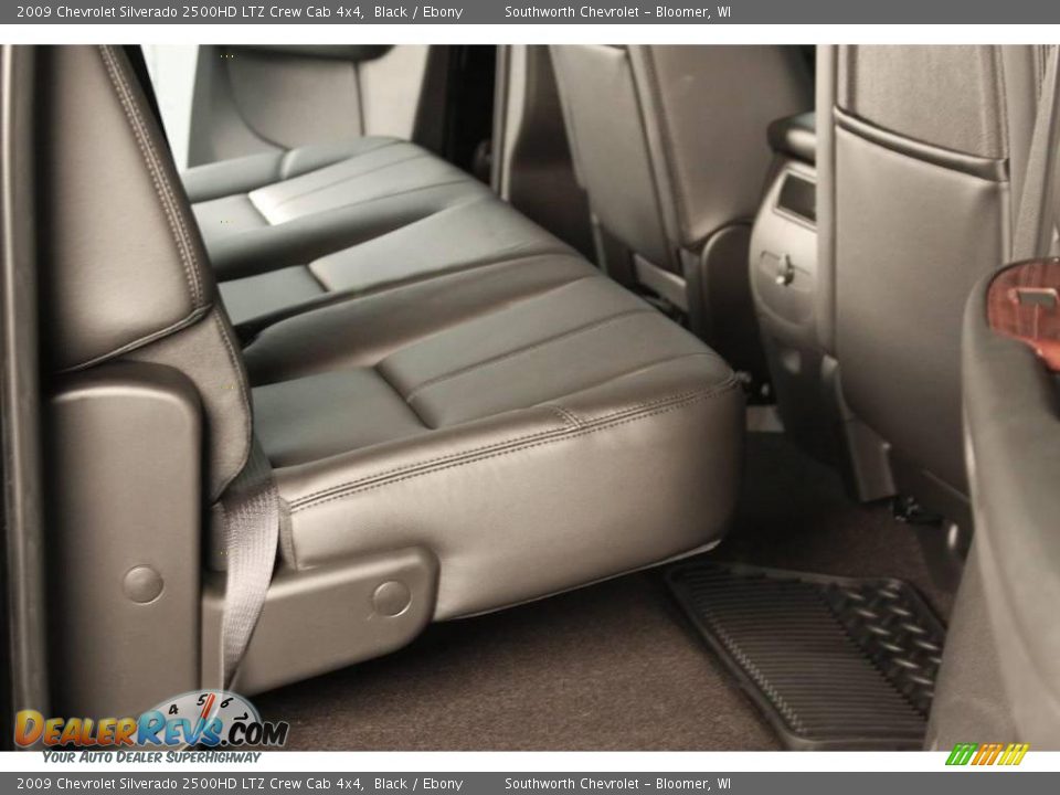 2009 Chevrolet Silverado 2500HD LTZ Crew Cab 4x4 Black / Ebony Photo #5