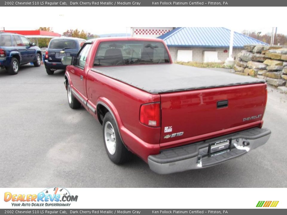 2002 Chevrolet S10 LS Regular Cab Dark Cherry Red Metallic / Medium Gray Photo #8