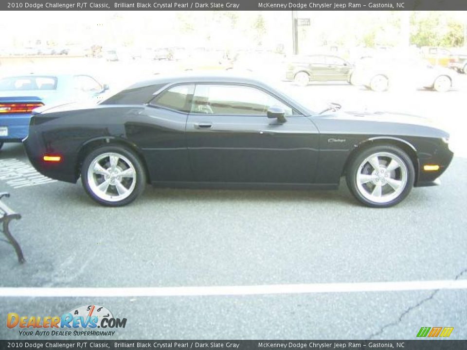 2010 Dodge Challenger R/T Classic Brilliant Black Crystal Pearl / Dark Slate Gray Photo #6