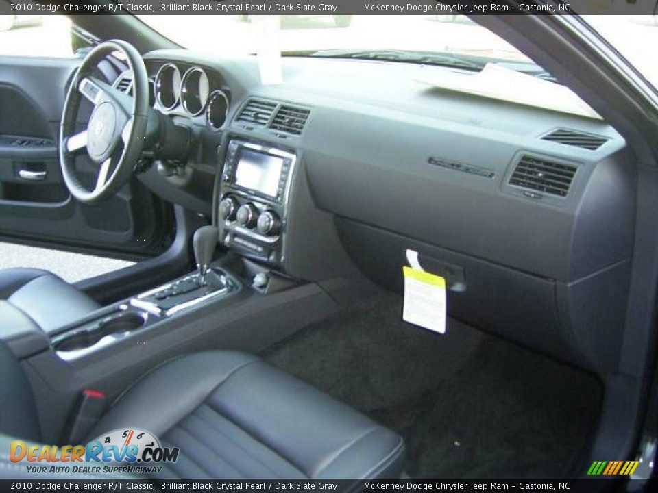 2010 Dodge Challenger R/T Classic Brilliant Black Crystal Pearl / Dark Slate Gray Photo #15