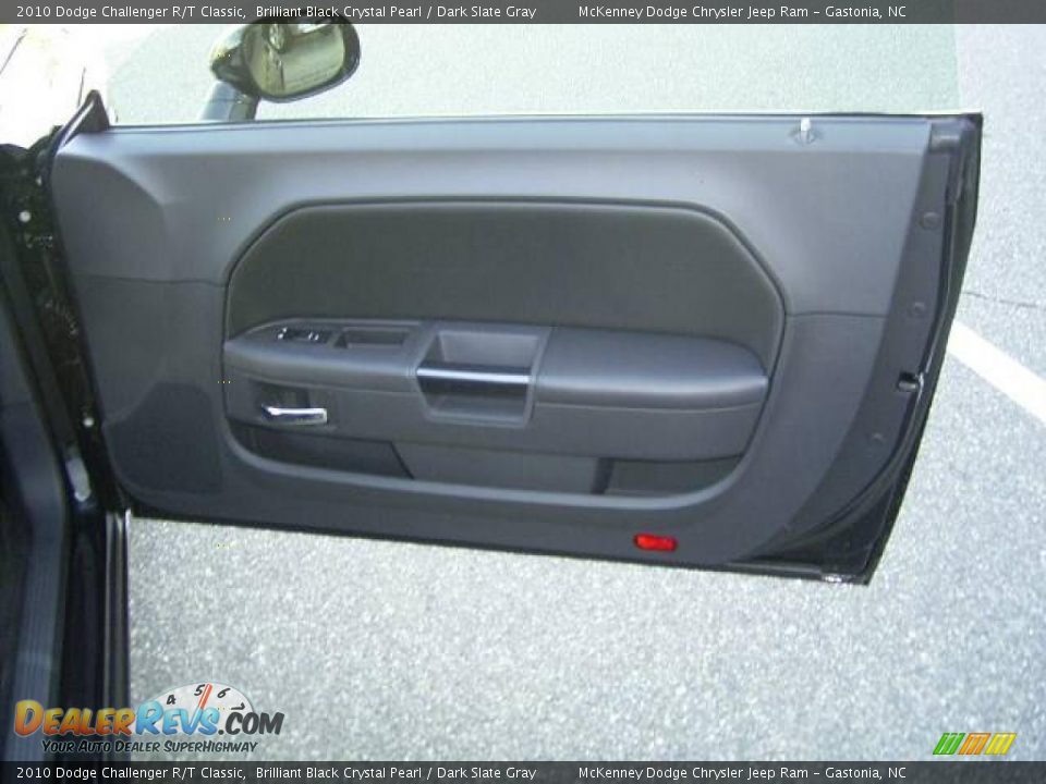 2010 Dodge Challenger R/T Classic Brilliant Black Crystal Pearl / Dark Slate Gray Photo #16