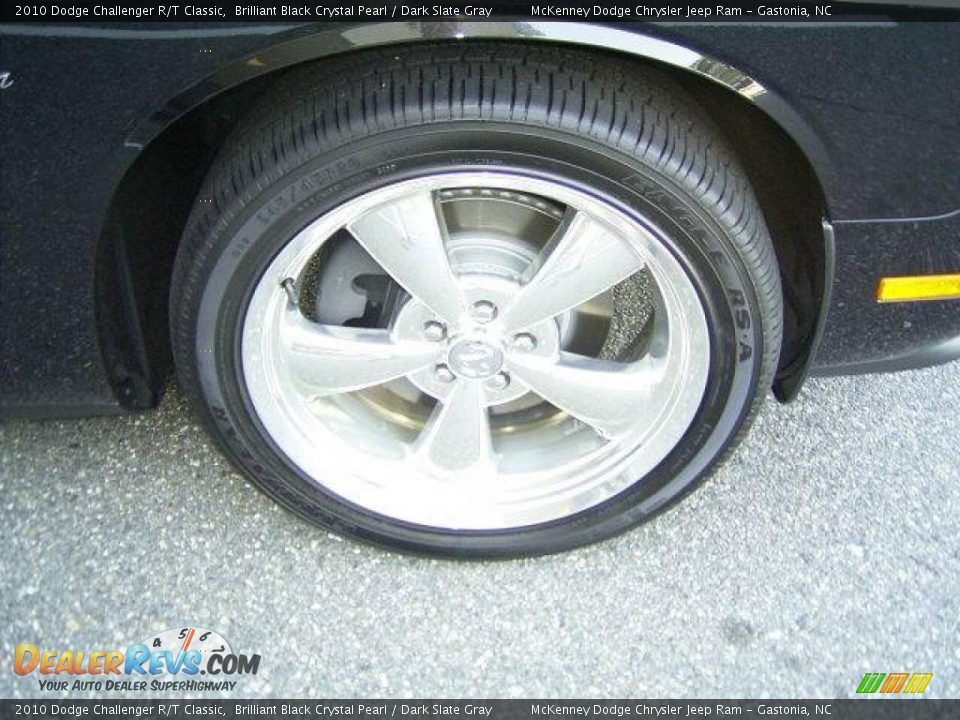 2010 Dodge Challenger R/T Classic Brilliant Black Crystal Pearl / Dark Slate Gray Photo #17
