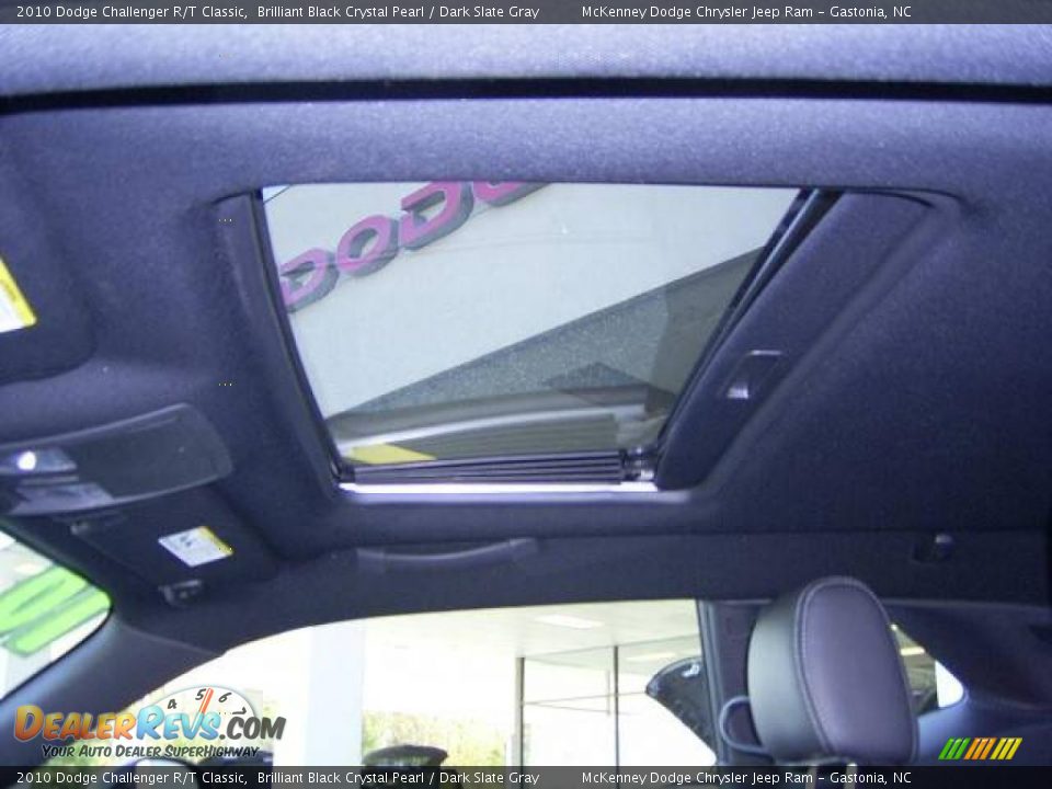 2010 Dodge Challenger R/T Classic Brilliant Black Crystal Pearl / Dark Slate Gray Photo #21