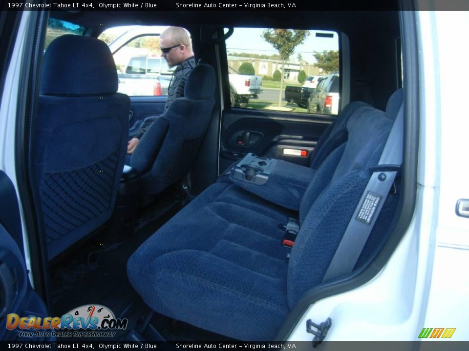 1997 Chevrolet Tahoe LT 4x4 Olympic White / Blue Photo #15