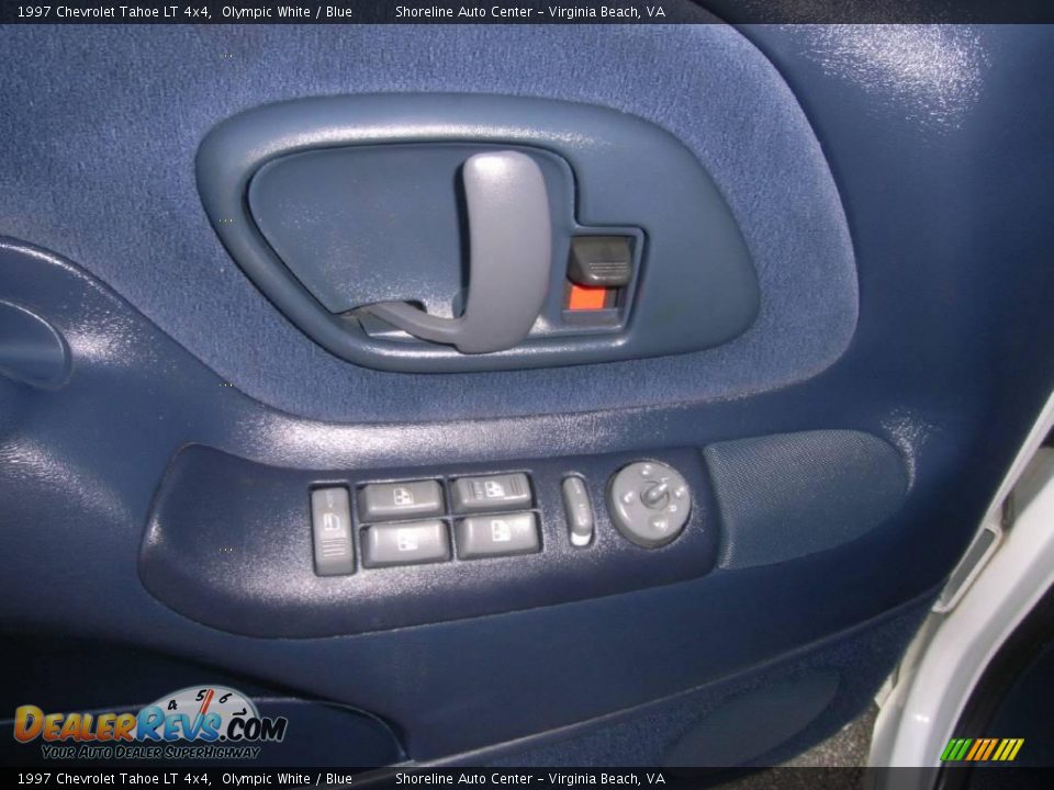 1997 Chevrolet Tahoe LT 4x4 Olympic White / Blue Photo #16
