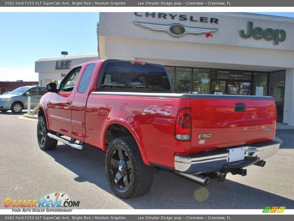 2002 Ford F150 XLT SuperCab 4x4 Bright Red / Medium Graphite Photo #3