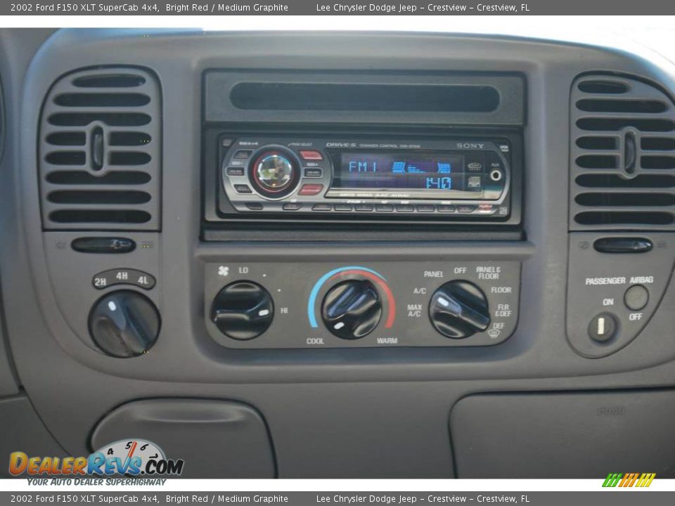 2002 Ford F150 XLT SuperCab 4x4 Bright Red / Medium Graphite Photo #23