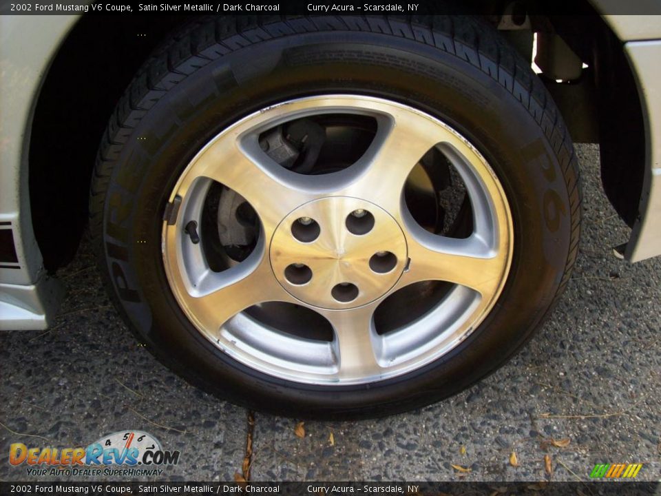 2002 Ford Mustang V6 Coupe Satin Silver Metallic / Dark Charcoal Photo #22