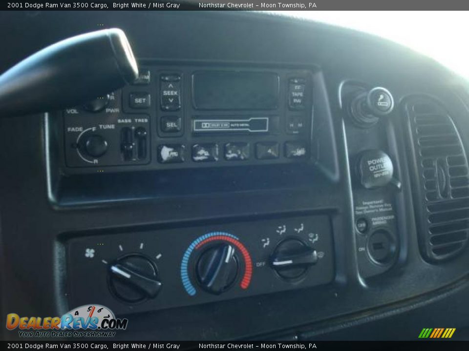 2001 Dodge Ram Van 3500 Cargo Bright White / Mist Gray Photo #13