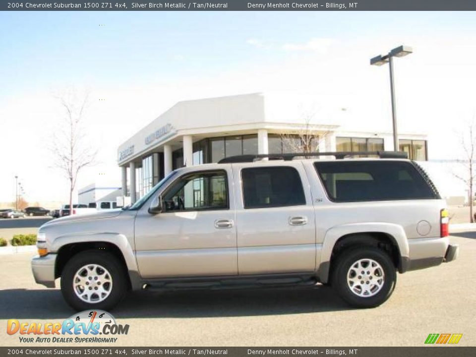 2004 Chevrolet Suburban 1500 Z71 4x4 Silver Birch Metallic / Tan/Neutral Photo #1