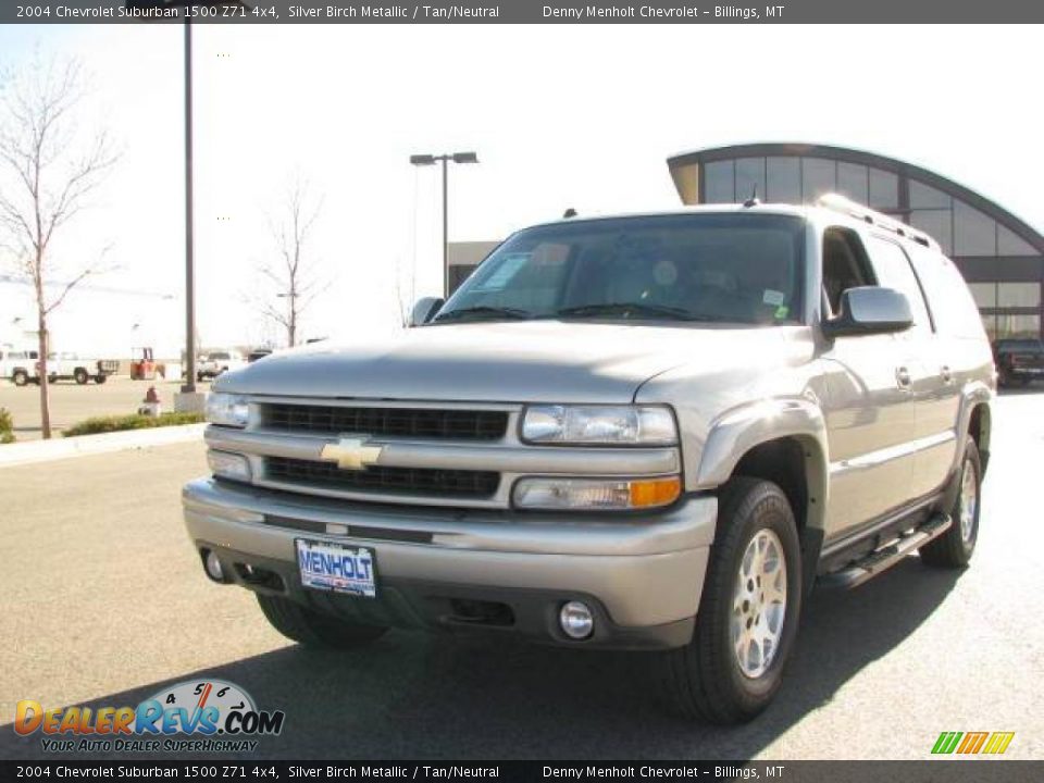 2004 Chevrolet Suburban 1500 Z71 4x4 Silver Birch Metallic / Tan/Neutral Photo #2