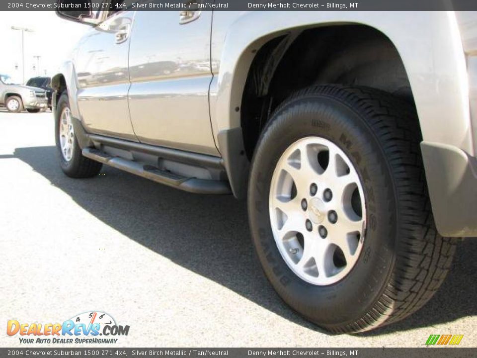 2004 Chevrolet Suburban 1500 Z71 4x4 Silver Birch Metallic / Tan/Neutral Photo #7