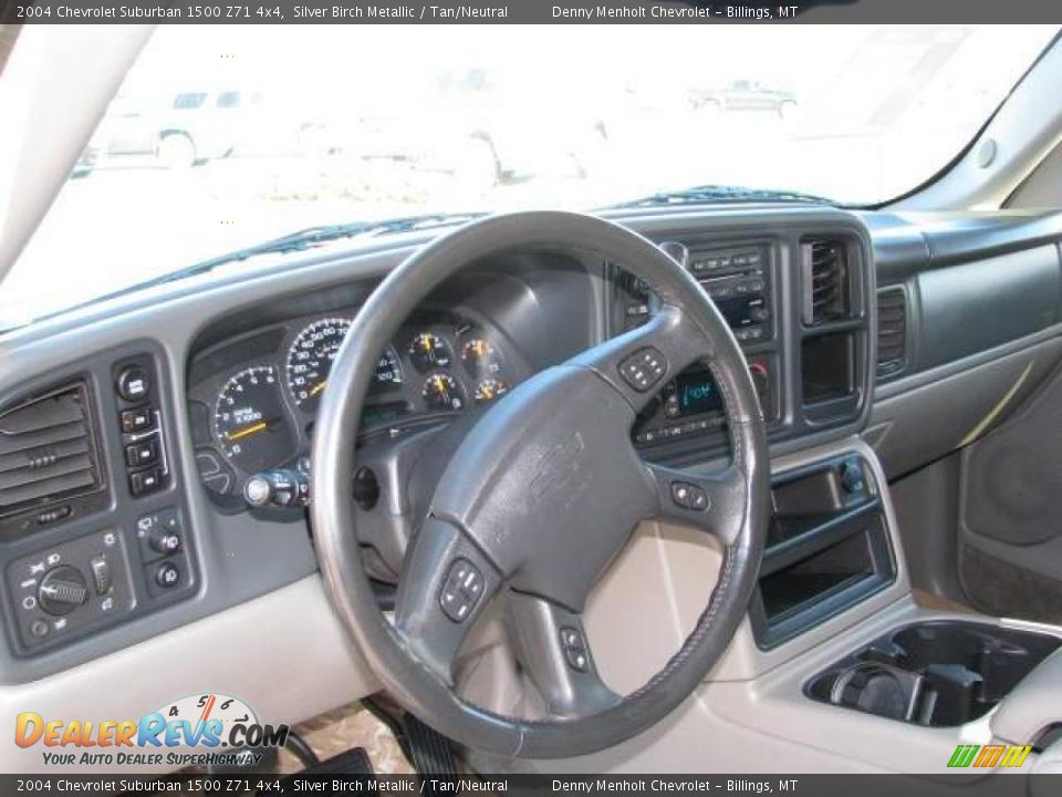 2004 Chevrolet Suburban 1500 Z71 4x4 Silver Birch Metallic / Tan/Neutral Photo #12