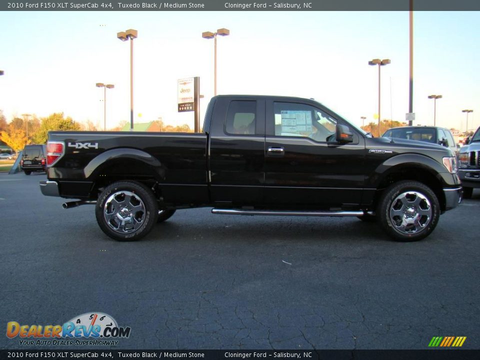 2010 Ford F150 XLT SuperCab 4x4 Tuxedo Black / Medium Stone Photo #2
