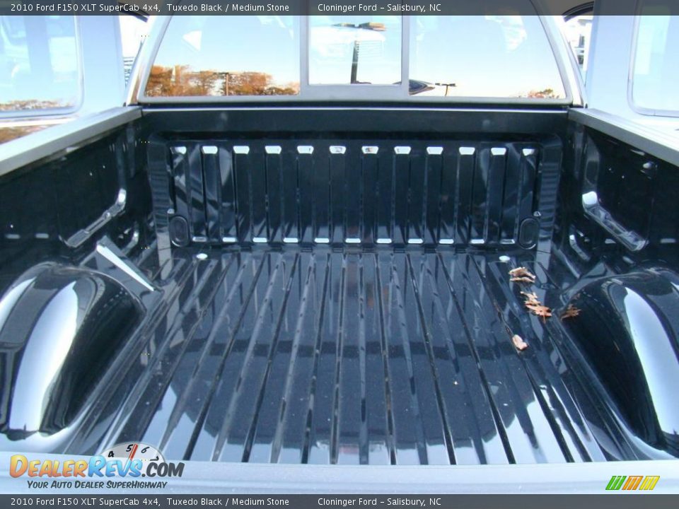 2010 Ford F150 XLT SuperCab 4x4 Tuxedo Black / Medium Stone Photo #10