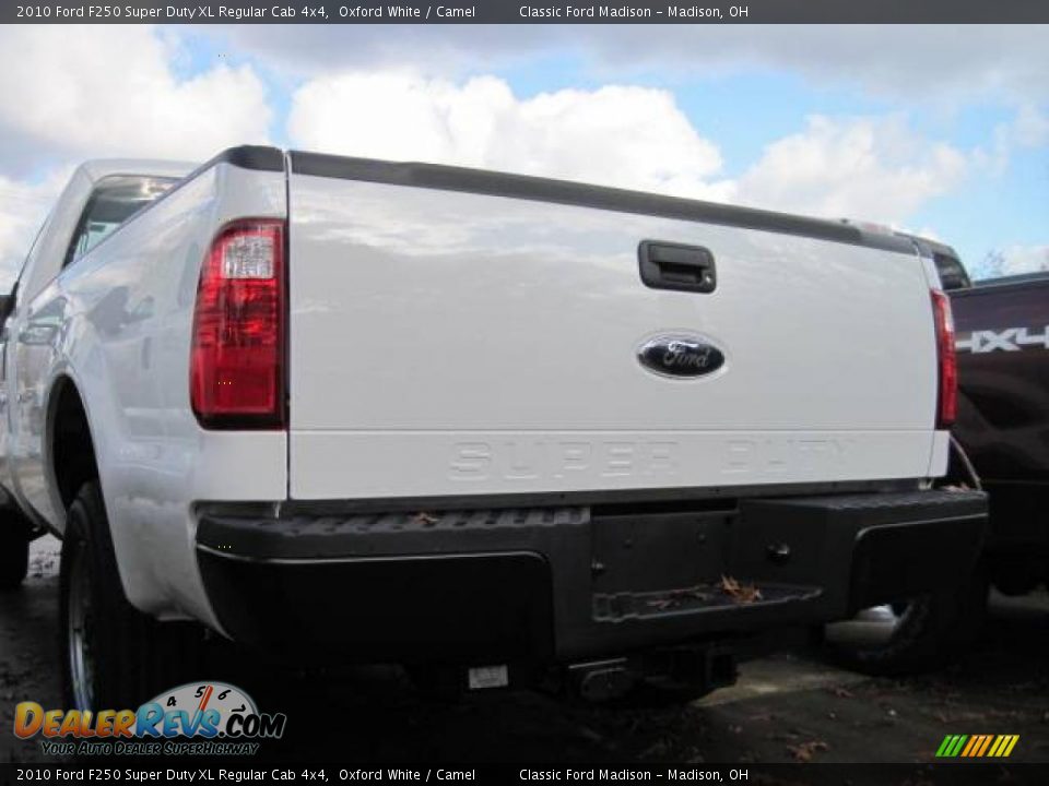 2010 Ford F250 Super Duty XL Regular Cab 4x4 Oxford White / Camel Photo #4