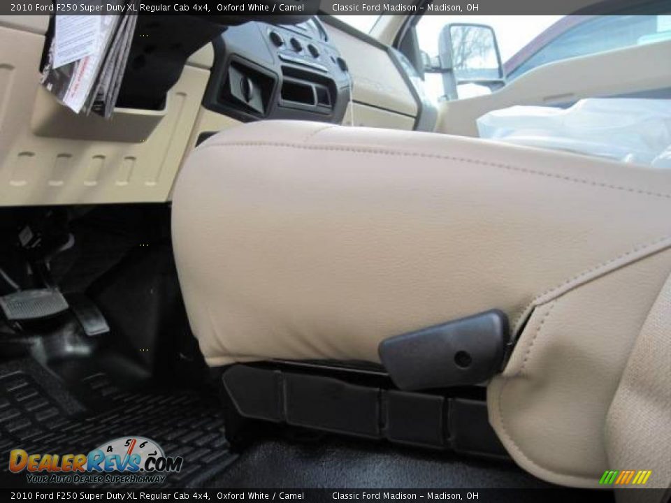 2010 Ford F250 Super Duty XL Regular Cab 4x4 Oxford White / Camel Photo #7