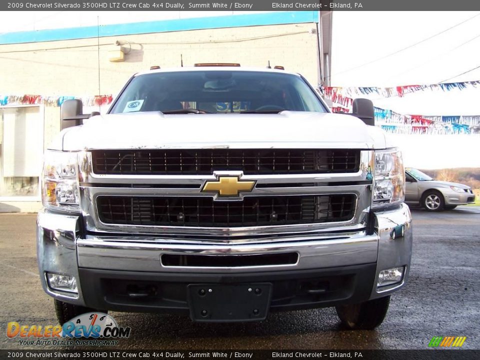 2009 Chevrolet Silverado 3500HD LTZ Crew Cab 4x4 Dually Summit White / Ebony Photo #2