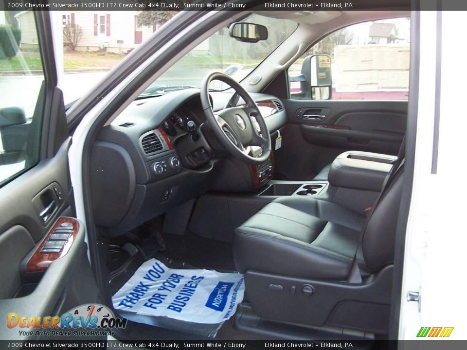 2009 Chevrolet Silverado 3500HD LTZ Crew Cab 4x4 Dually Summit White / Ebony Photo #19