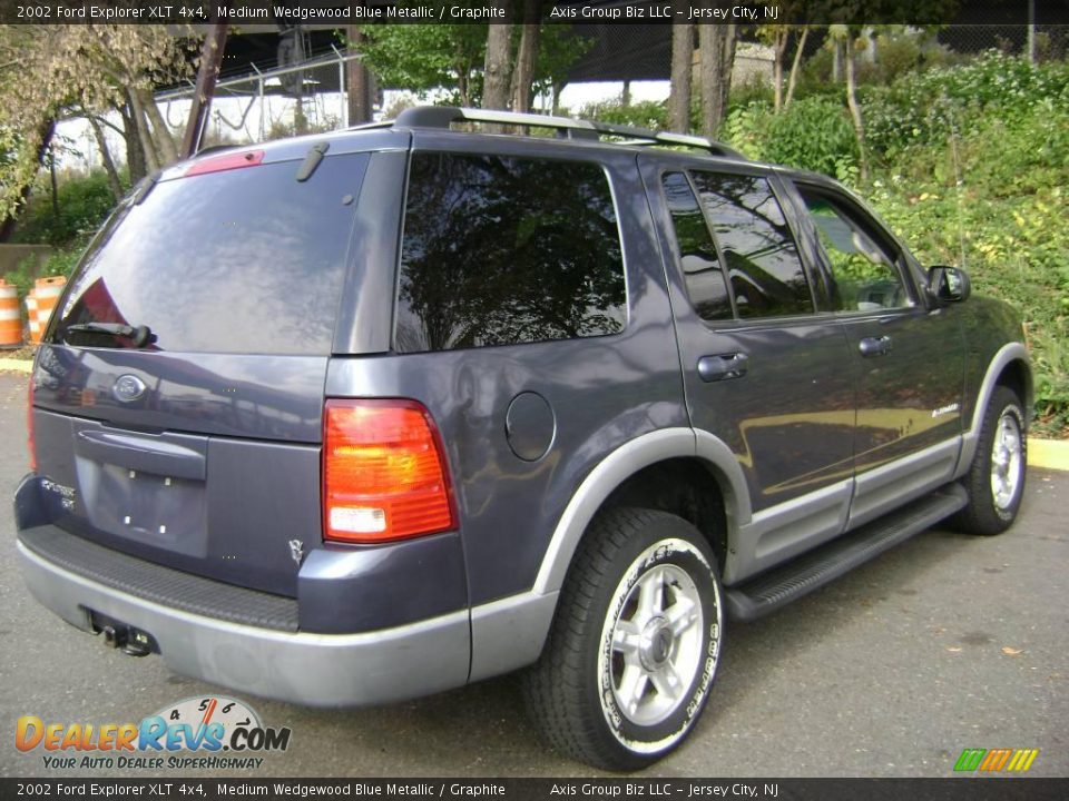 2002 Ford Explorer XLT 4x4 Medium Wedgewood Blue Metallic / Graphite Photo #9
