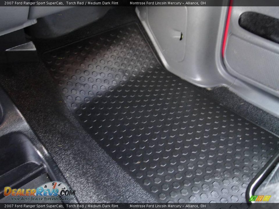2007 Ford Ranger Sport SuperCab Torch Red / Medium Dark Flint Photo #32