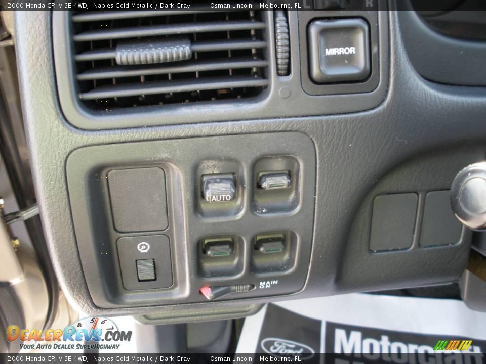2000 Honda CR-V SE 4WD Naples Gold Metallic / Dark Gray Photo #11