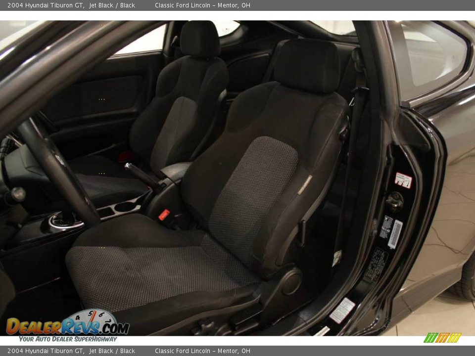 2004 Hyundai Tiburon GT Jet Black / Black Photo #9