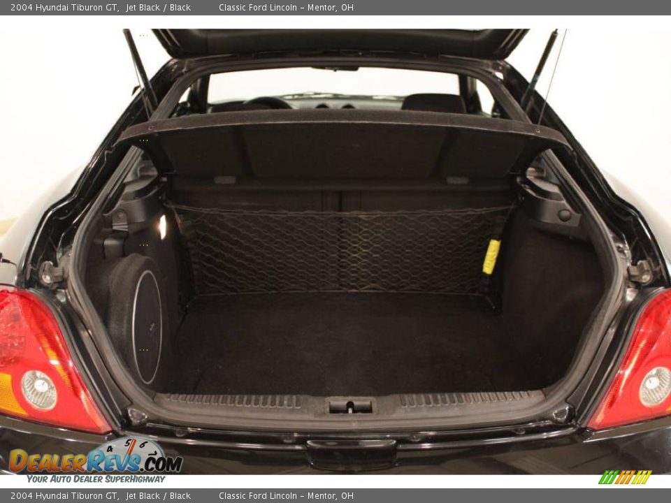 2004 Hyundai Tiburon GT Jet Black / Black Photo #16